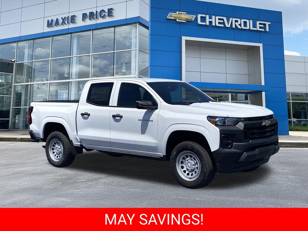 Summit White 2026 Chevrolet Colorado Work Truck Crew Cab RWD Pickup Truck 4X2 8-Speed Automatic