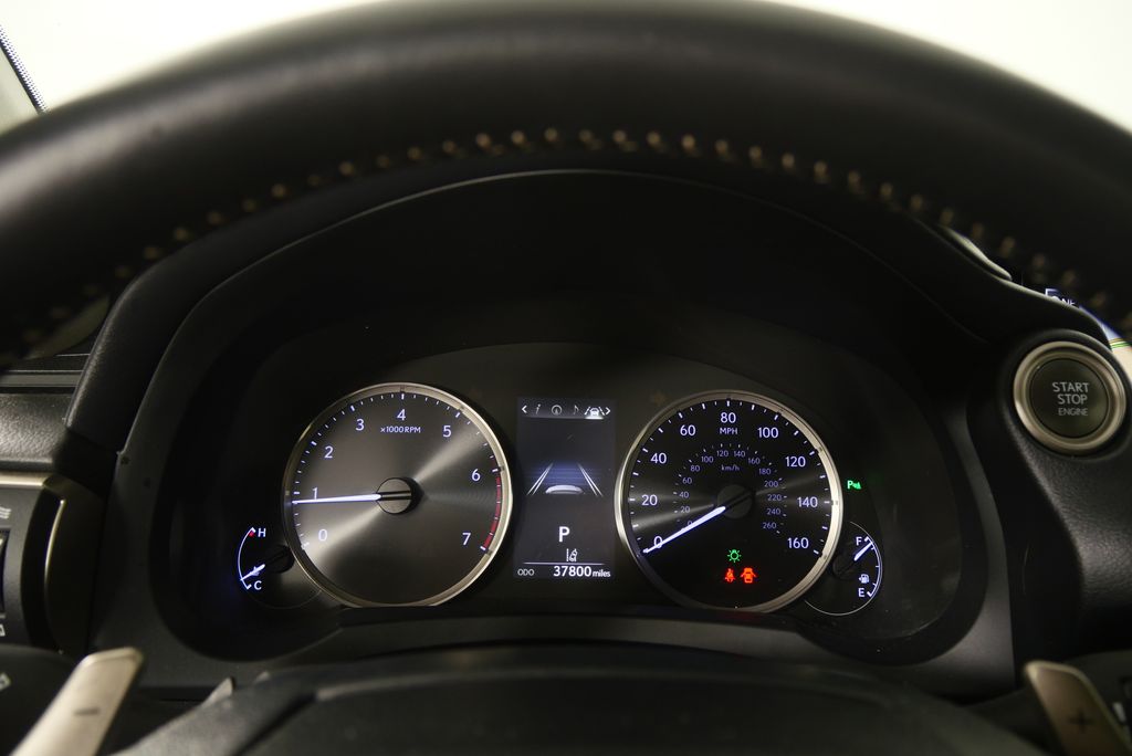 Thumbnail: 2019 Lexus IS - 13
