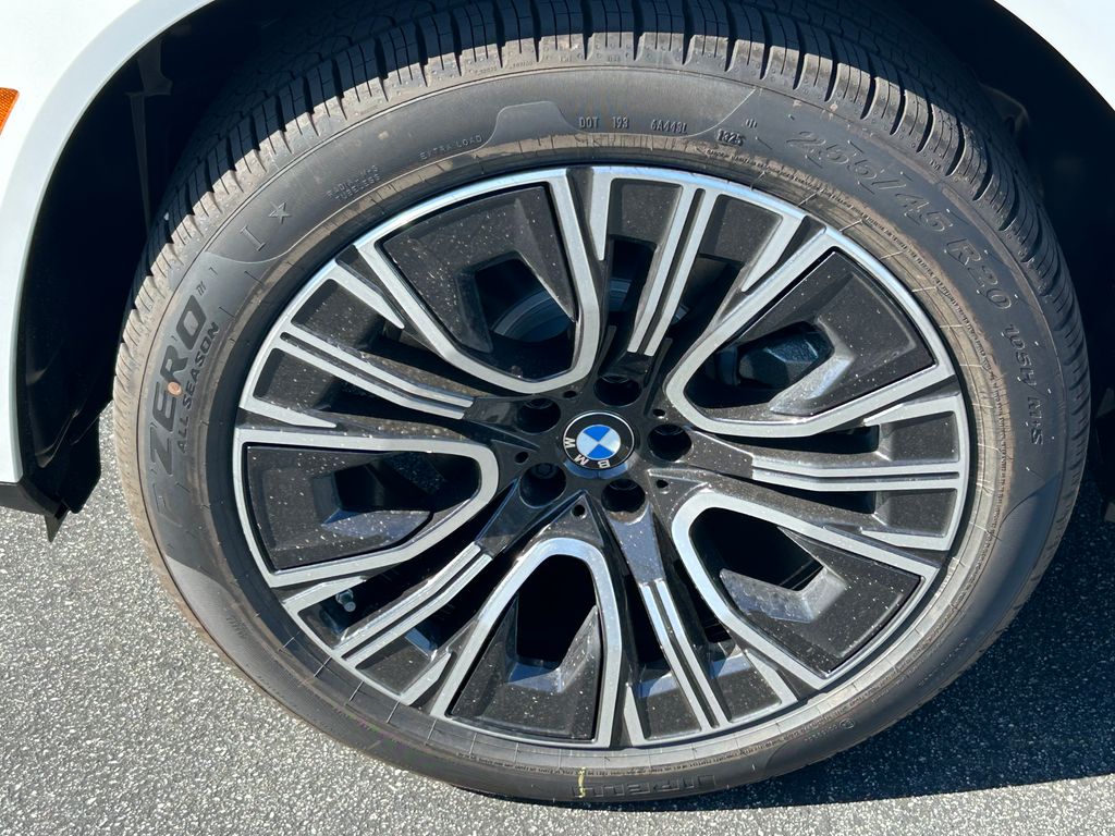 Thumbnail: 2026 BMW X3 - 9