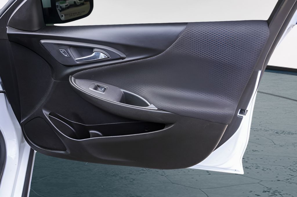 Used Car 2024 Chevrolet Malibu  Lt For Sale Under $20,000 In Austin, Texas