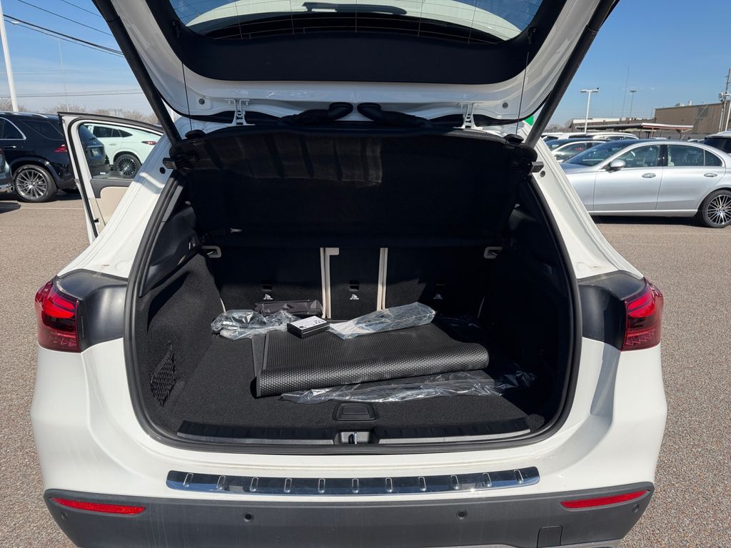 new 2026 Mercedes-Benz GLA car