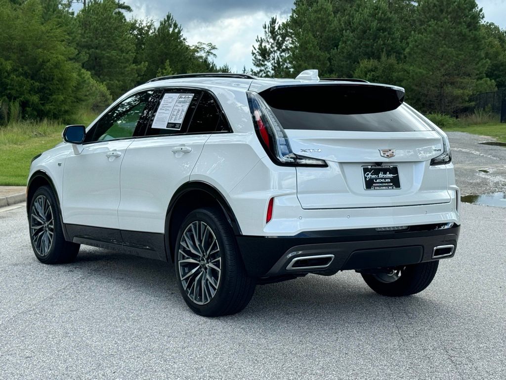 2024 Cadillac XT4 Sport 11