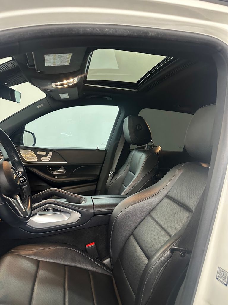 used 2022 Mercedes-Benz GLE car, priced at $34,985