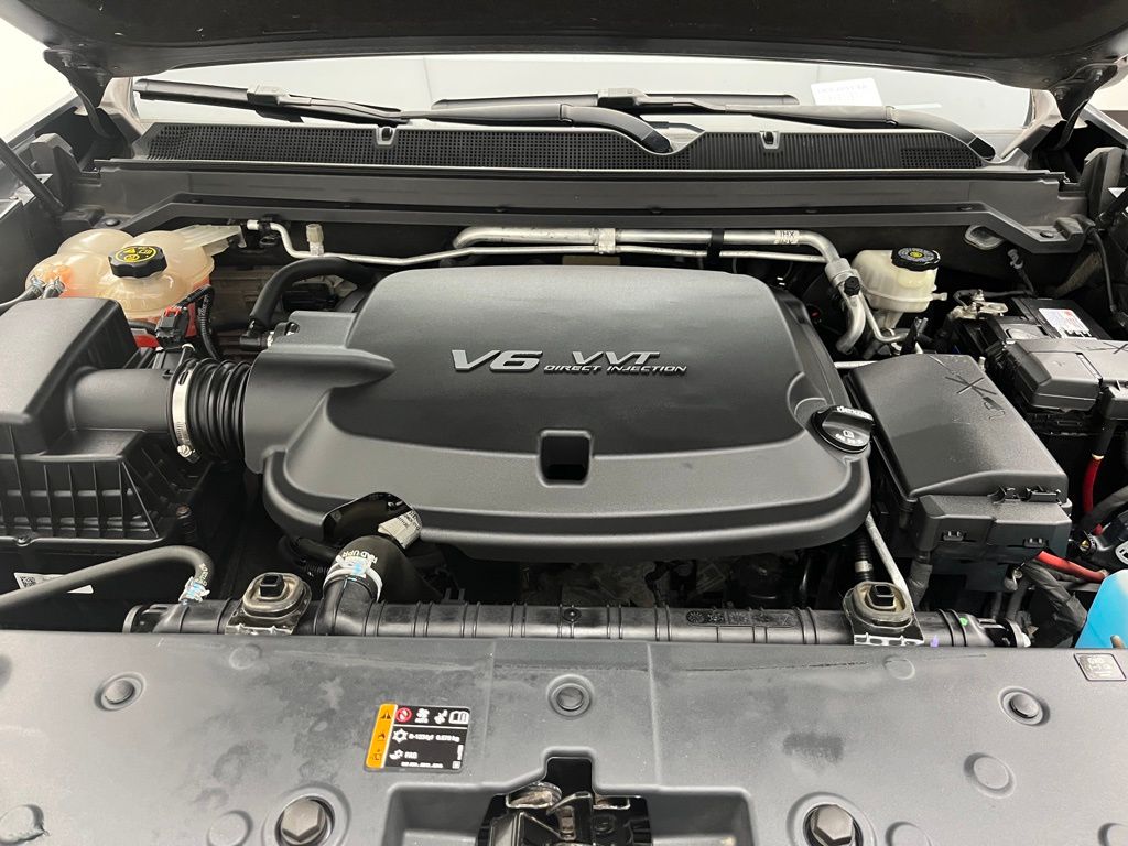 Thumbnail: 2017 GMC Canyon - 31