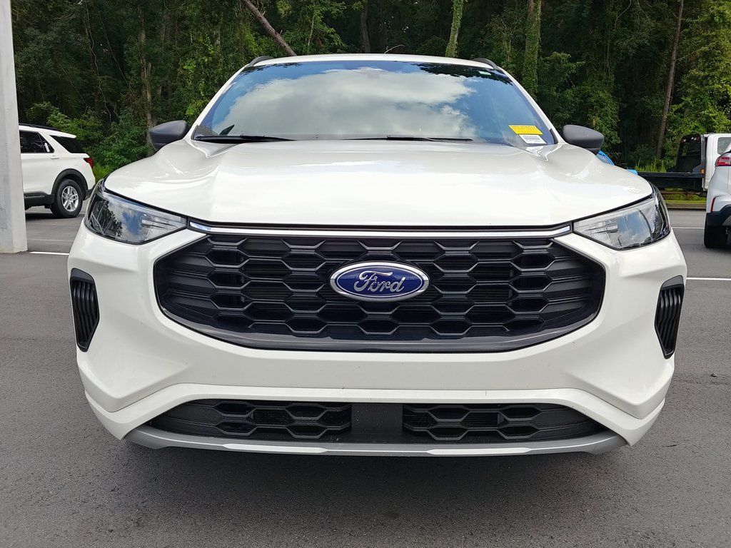 2024 Ford Escape Hybrid ST-Line