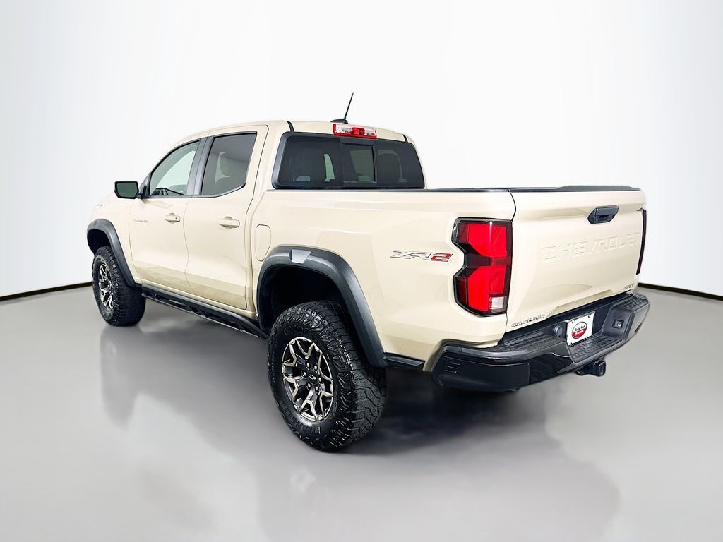 Thumbnail: 2024 Chevrolet Colorado - 7