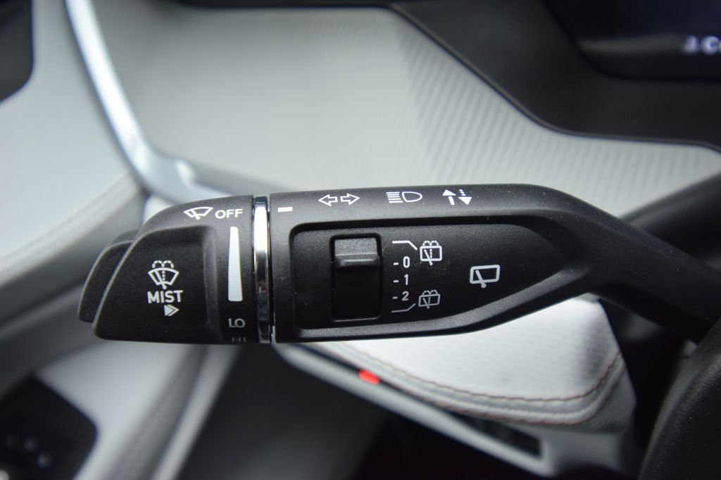 new 2026 Jeep Cherokee car, priced at $42,713