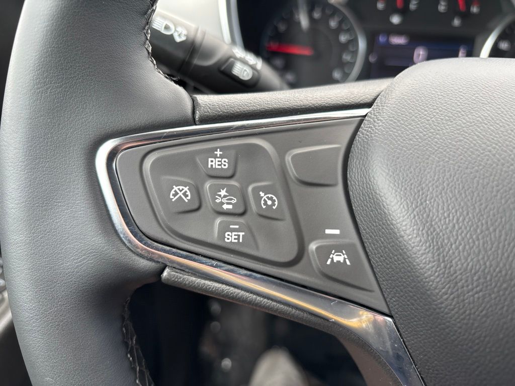 Used 2024 Chevrolet Equinox SUV