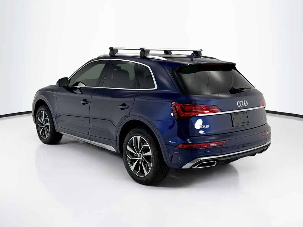 Thumbnail: 2025 Audi Q5 - 7