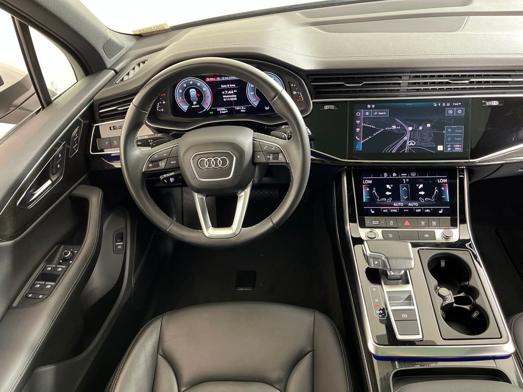 Thumbnail: 2025 Audi Q7 - 20