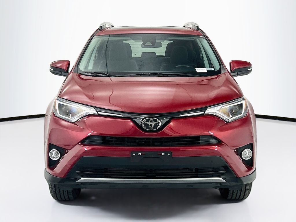 Thumbnail: 2018 Toyota RAV4 - 2