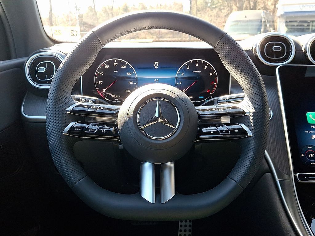 Thumbnail: 2025 Mercedes-Benz GLC - 14