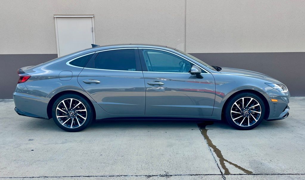 2022 Hyundai Sonata Limited 4
