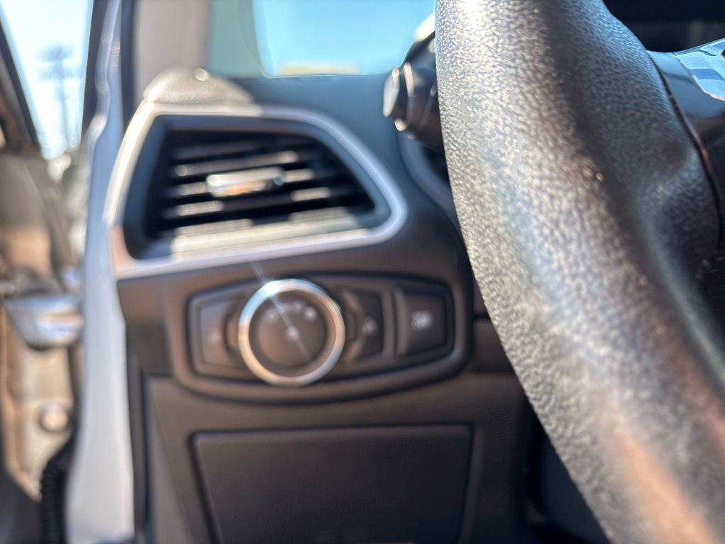 Used Car 2022 Ford Edge  Sel For Sale Under $25,000 In Austin, Texas