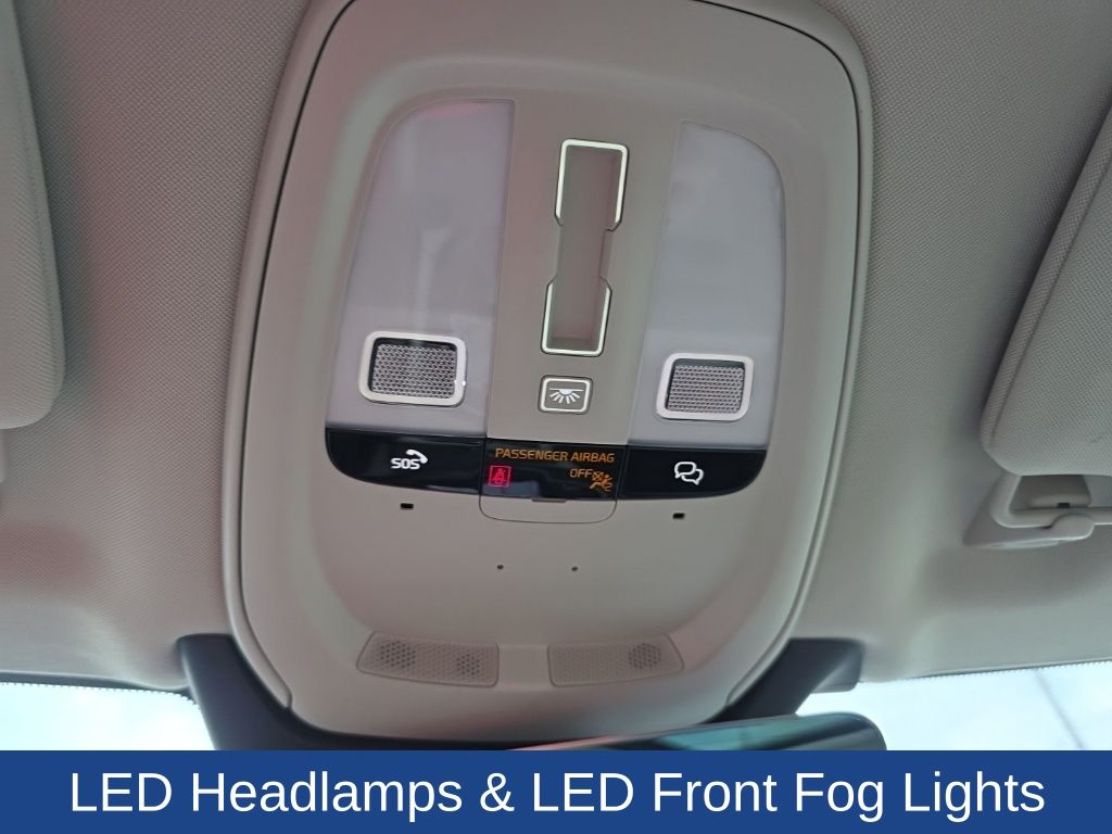 2023 Volvo XC90 B6 Plus Bright Theme 7P