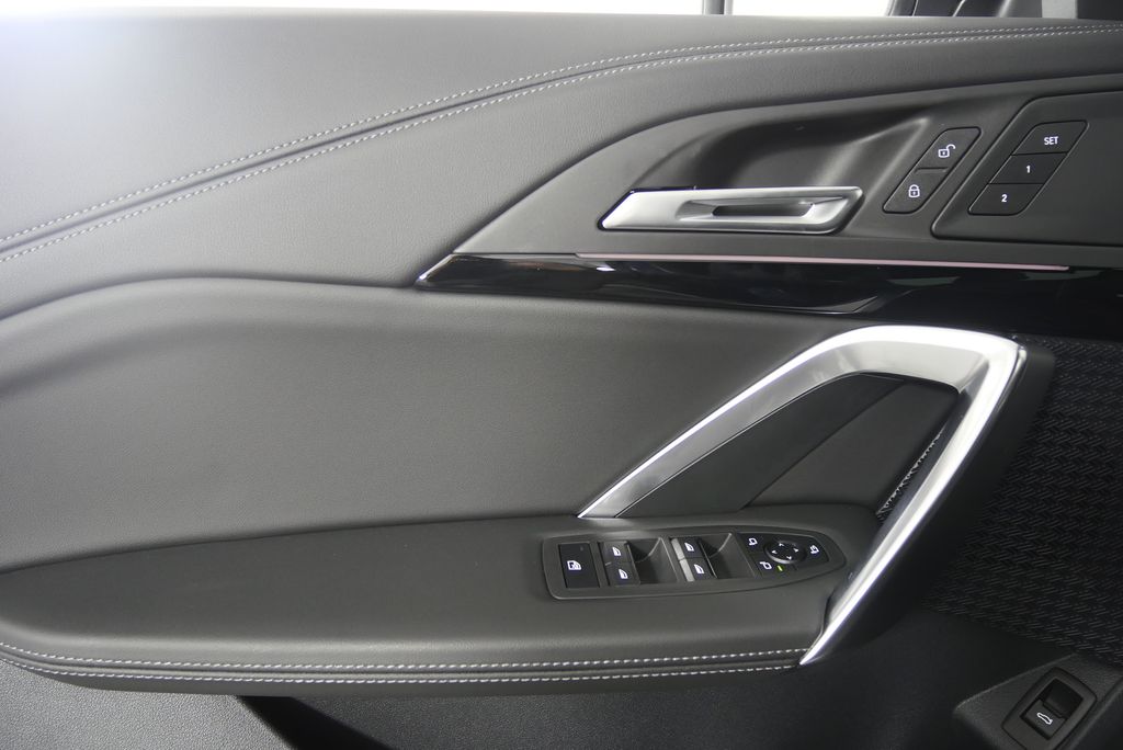 Thumbnail: 2025 BMW X1 - 8