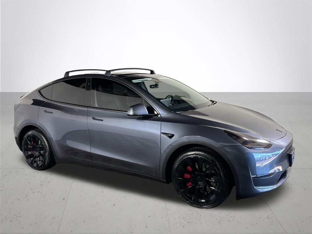 2020 Tesla Model Y Long Range photo 4