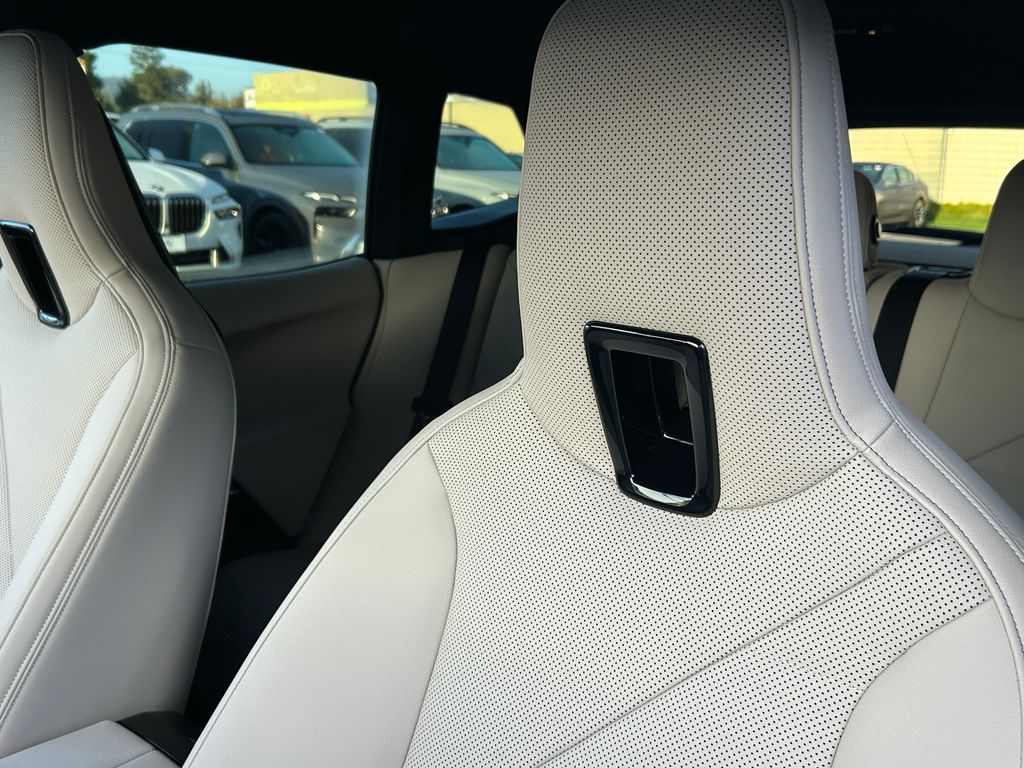 Thumbnail: 2023 BMW iX - 14