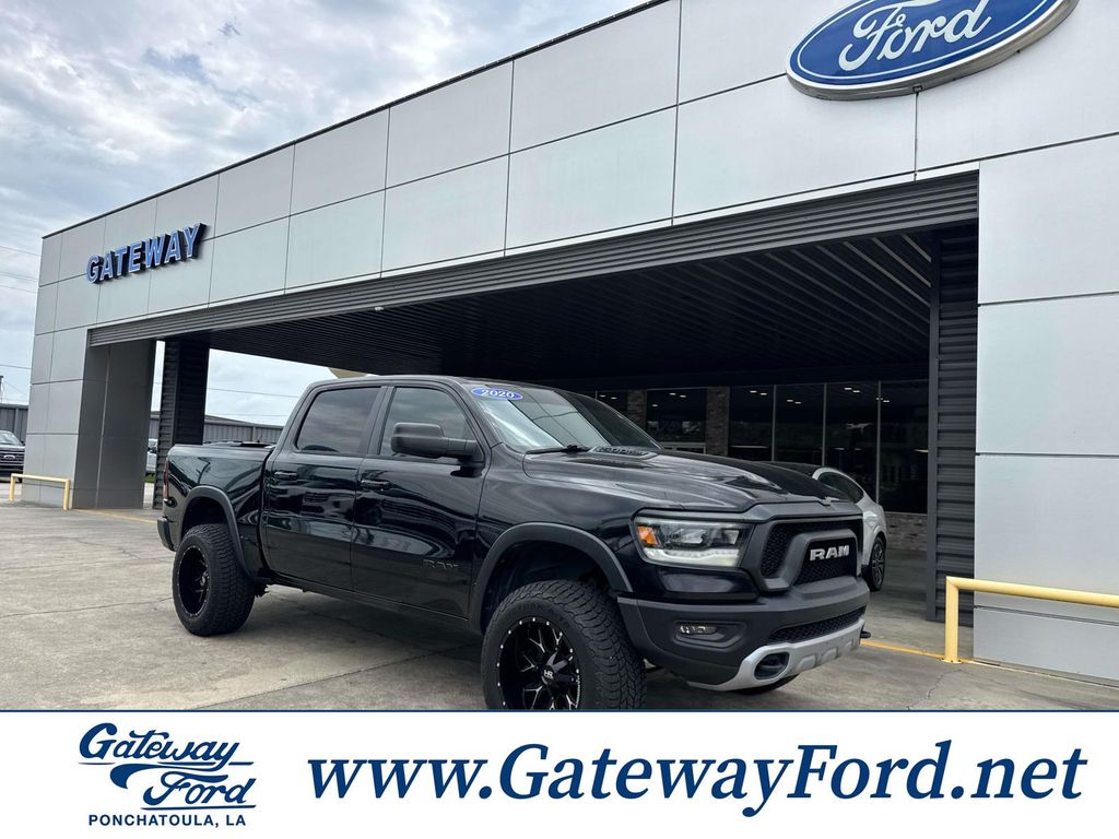 Diamond Black Crystal Pearlcoat 2020 RAM 1500 Pickup Truck 4X2 8-Speed Automatic