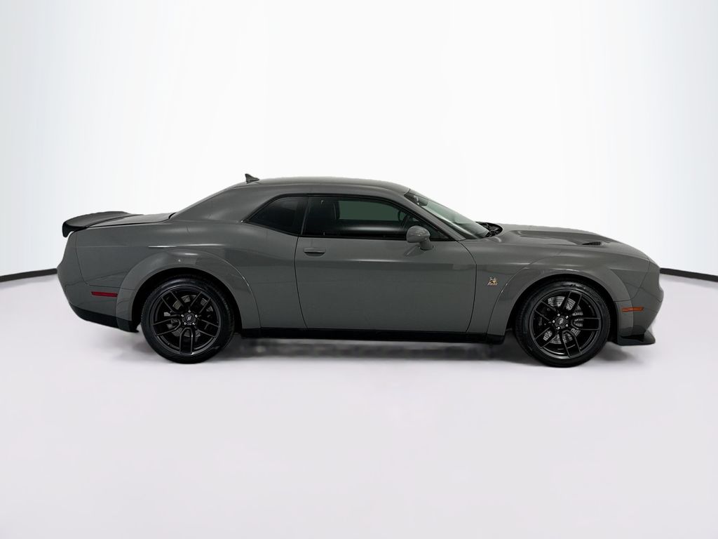 Thumbnail: 2019 Dodge Challenger - 4