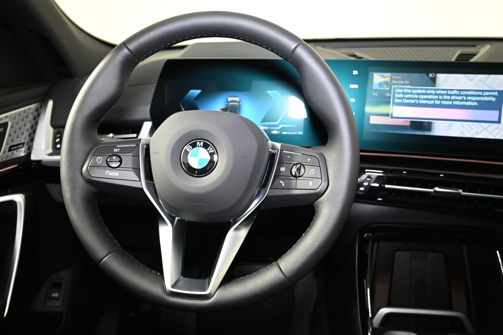 2025 BMW X2 xDrive28i 17