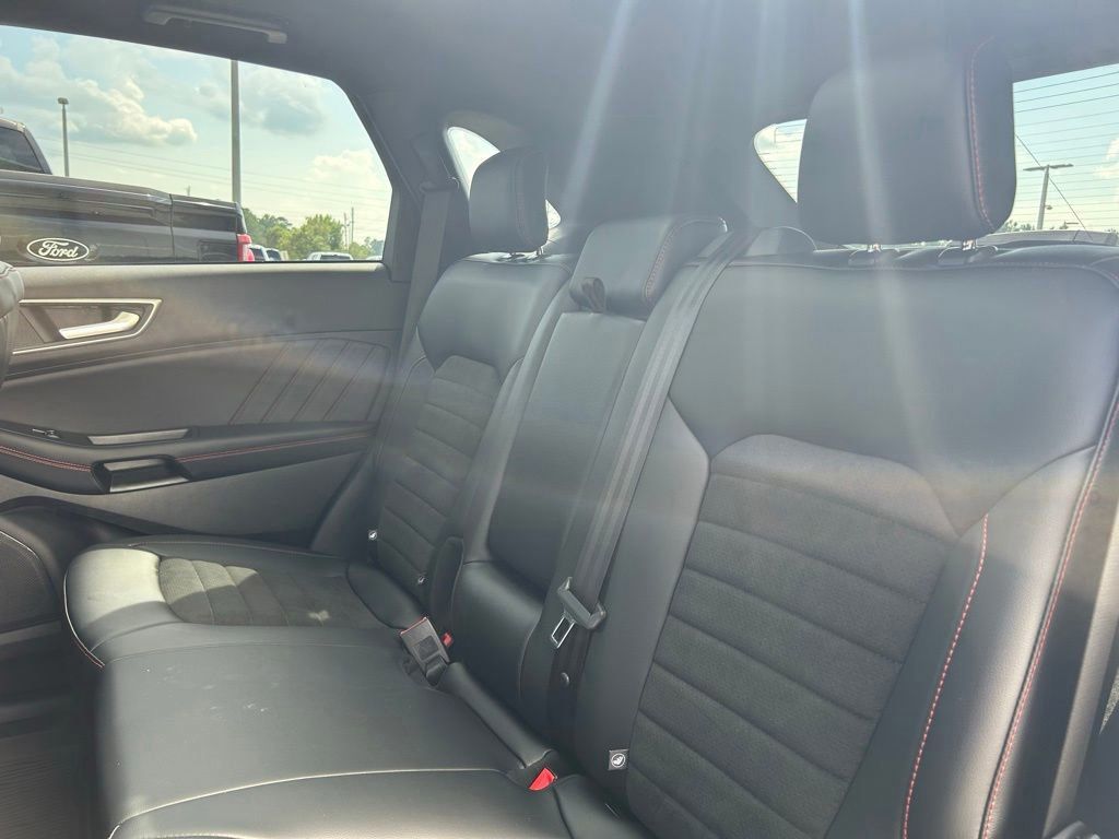 2024 Ford Edge ST-Line