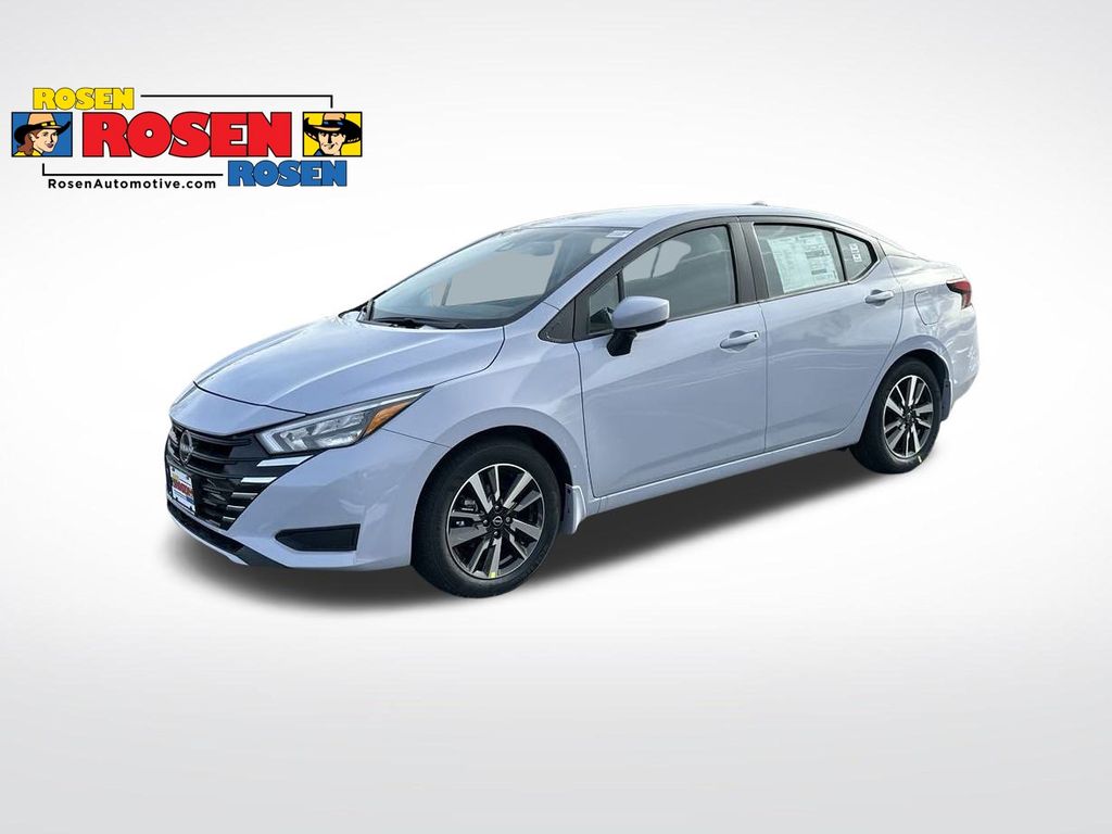 2025 Nissan Versa 1.6 SV photo