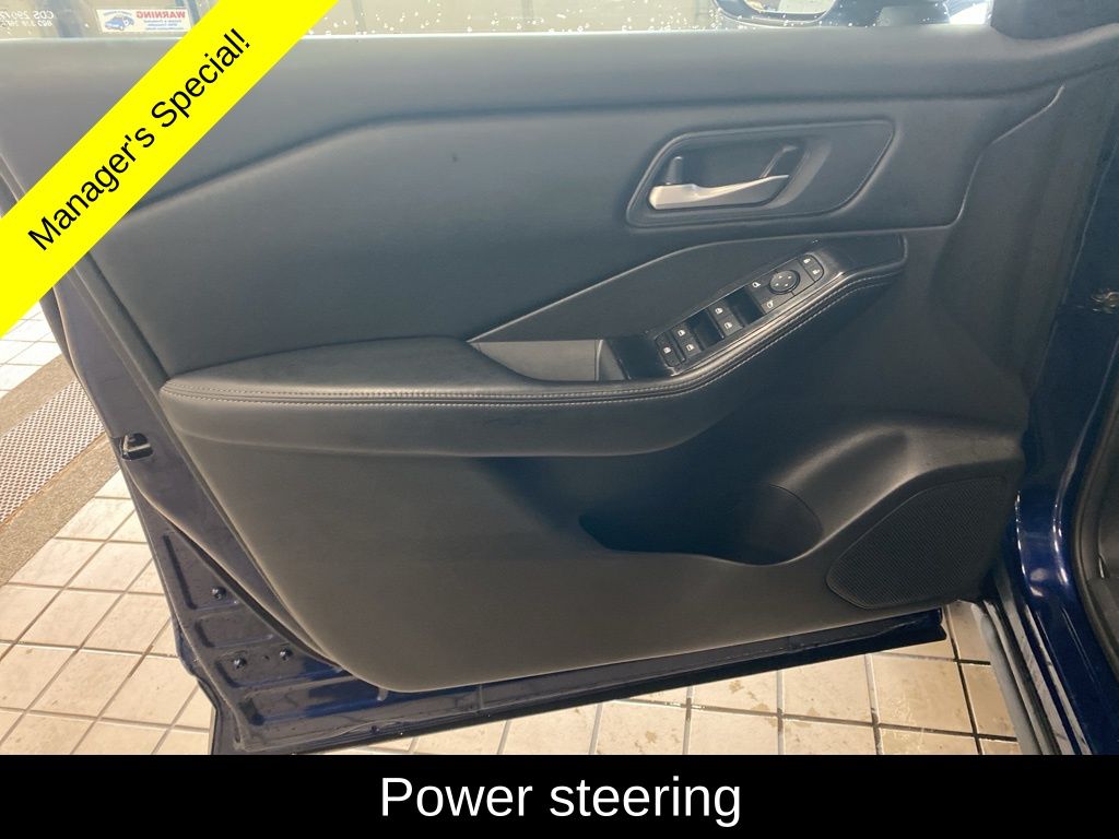 Used 2024 Blue Nissan SV image 9