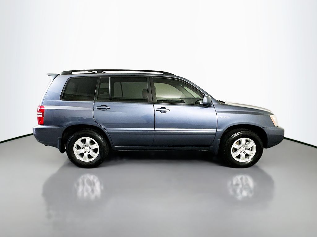 Thumbnail: 2003 Toyota Highlander - 4
