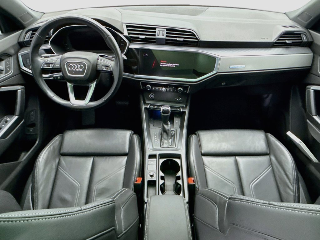 Thumbnail: 2023 Audi Q3 - 13