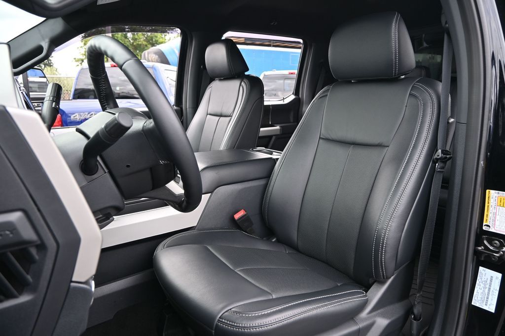2022 Ford F-250 Super Duty LARIAT