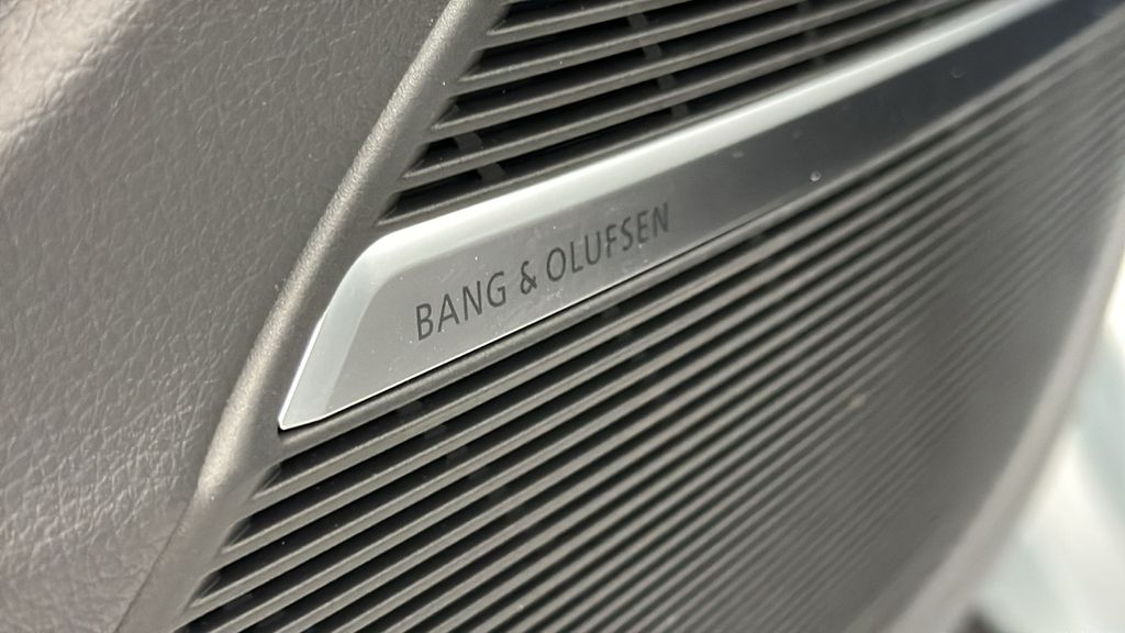 Thumbnail: 2024 Audi SQ8 - 28