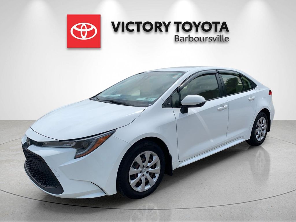 Super White 2021 Toyota Corolla Sedan Front-Wheel Drive Continuously Variable Transmission