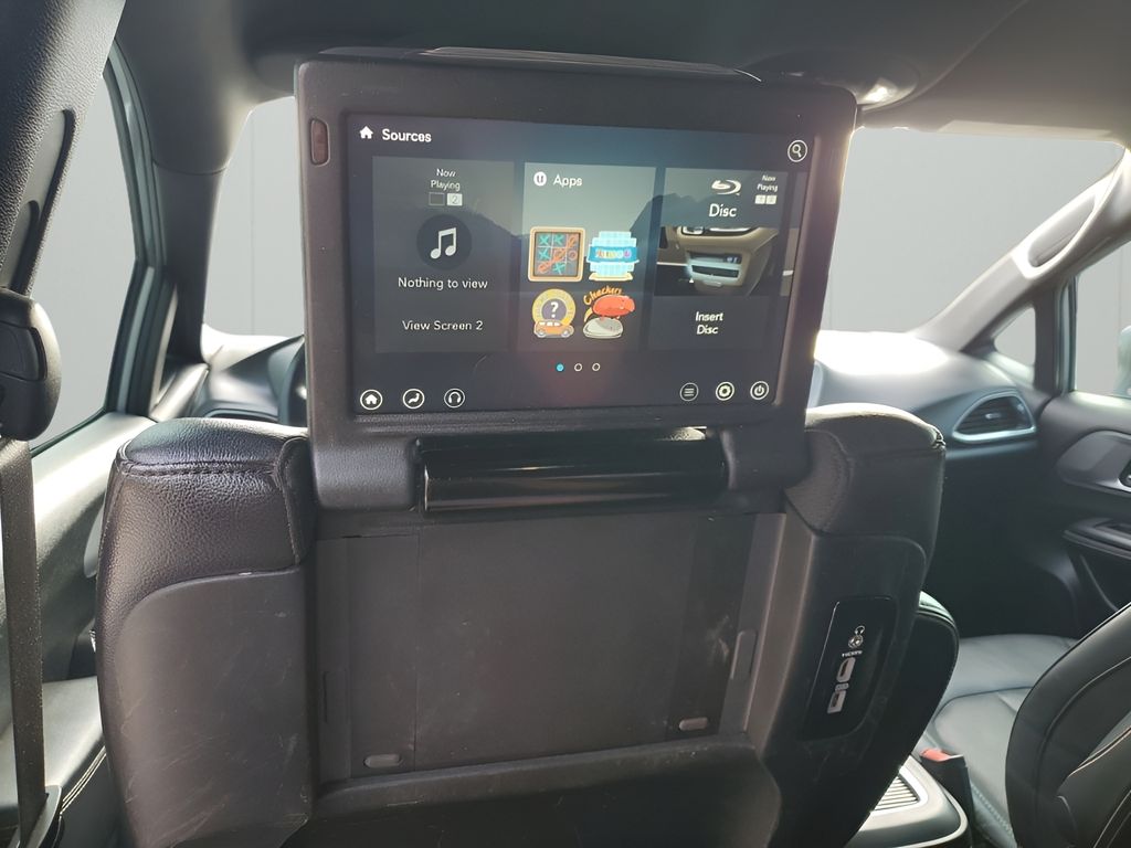 Used Car 2019 Chrysler Pacifica  Touring L Plus For Sale Under $20,000 In Austin, Texas