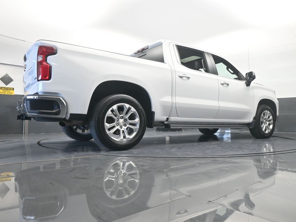 Used 2023 Summit White Chevrolet LTZ image 82
