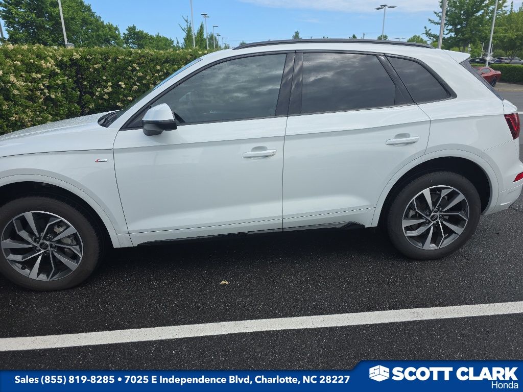 2024 Audi Q5 45 S line Premium