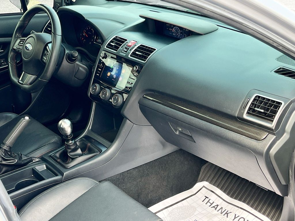 Used 2019 Silver Subaru Limited image 28