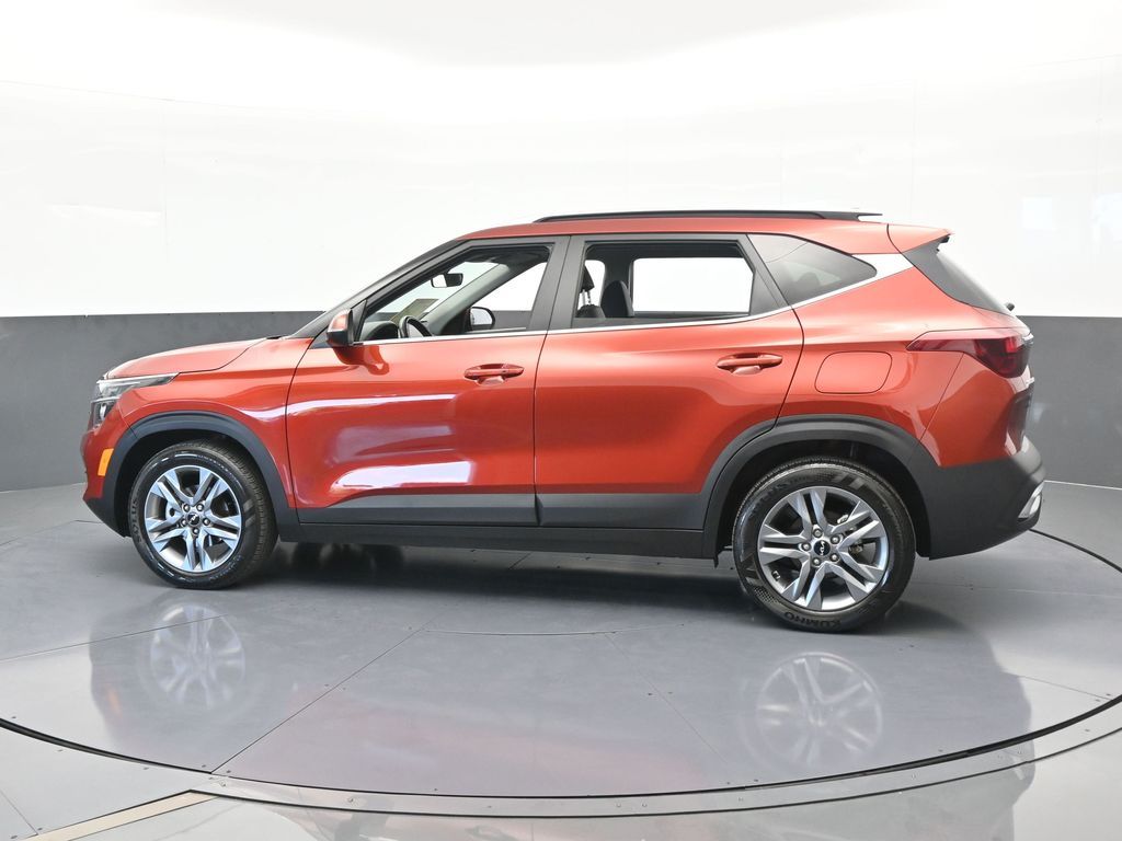 Used 2023 Kia Seltos S with VIN KNDEU2AA0P7455770 for sale in Miami, FL