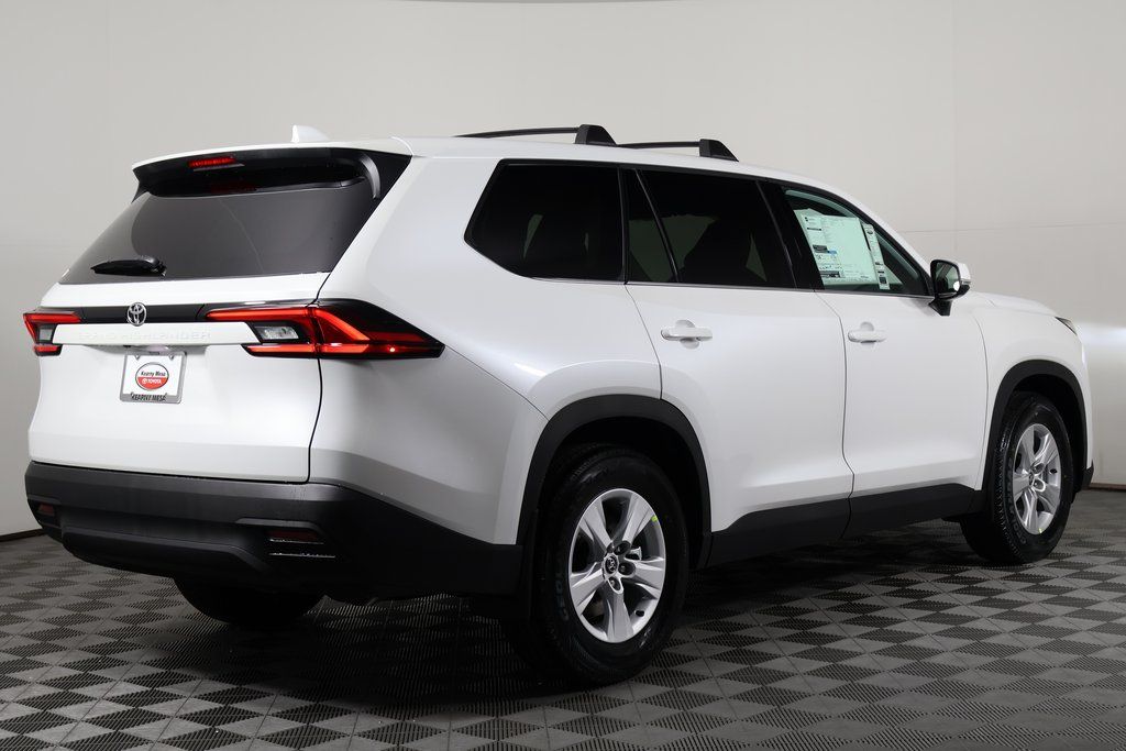 Thumbnail: 2026 Toyota Grand Highlander - 2