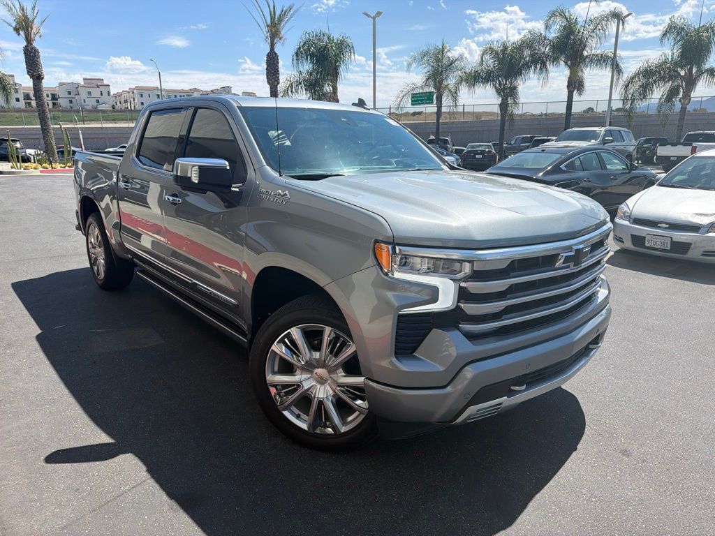 Sterling Gray Metallic 2024 Chevrolet Silverado 1500 Pickup Truck Four-Wheel Drive Automatic