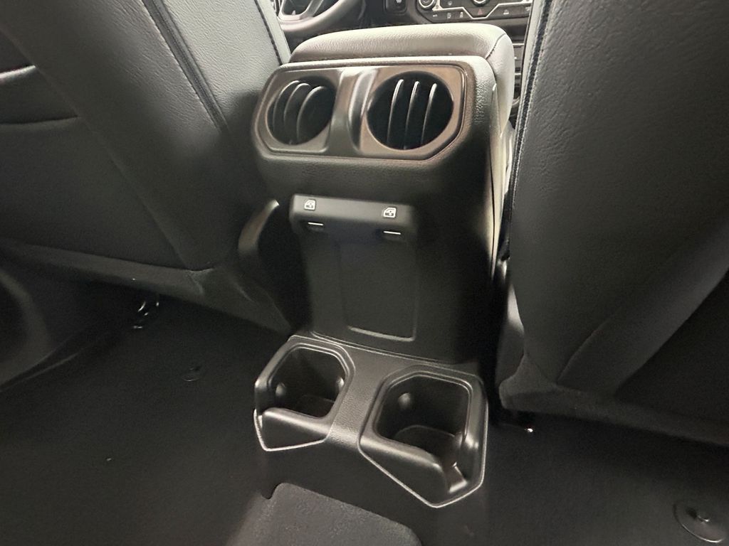 New 2026 Pj5 Jeep Sport image 31