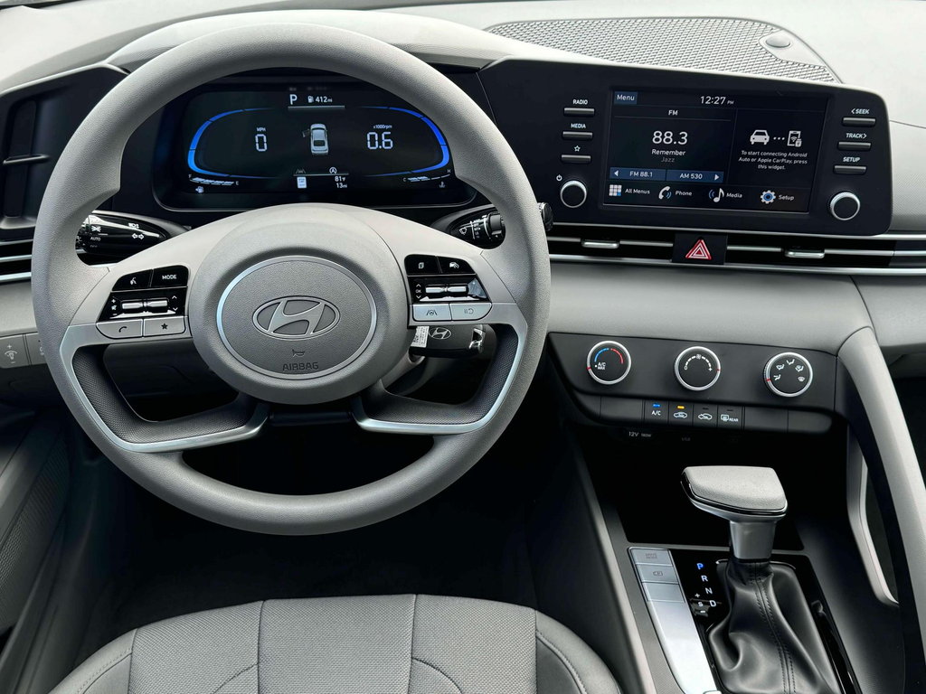 Elantra SE