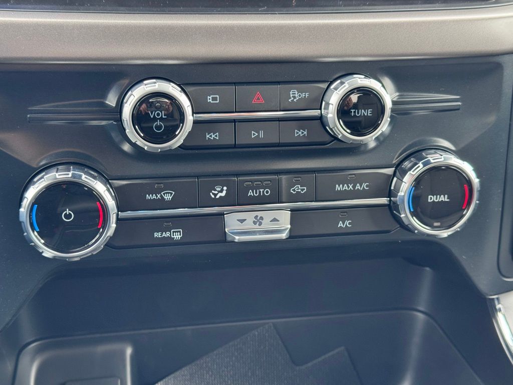 FordF-15010