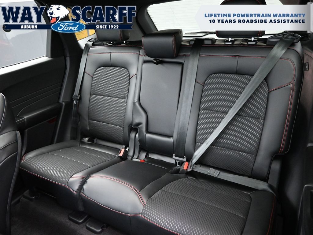 2025 Ford Escape ST-Line Elite