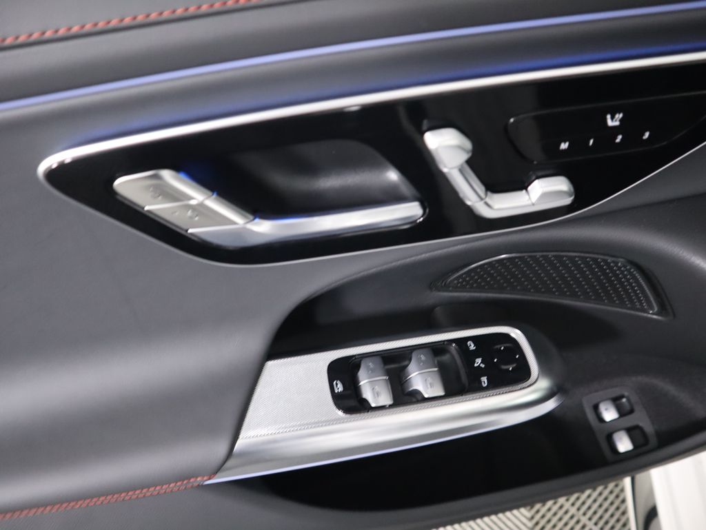 Thumbnail: 2026 Mercedes-Benz E-Class - 25