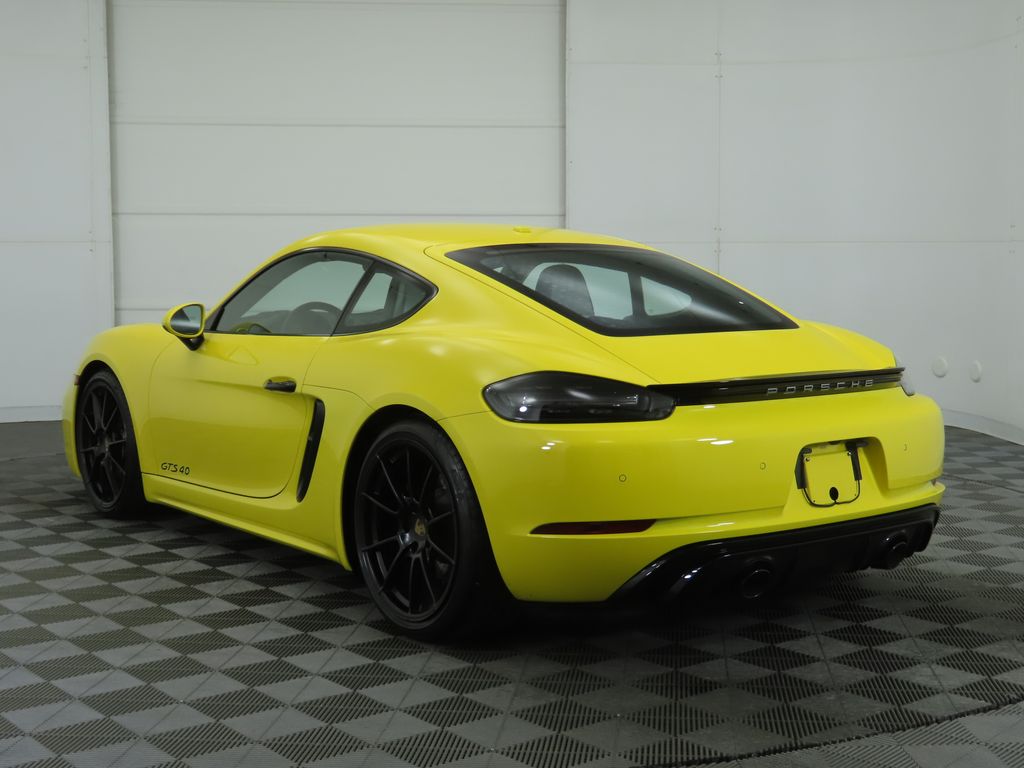 2023 Porsche 718 Cayman GTS 7