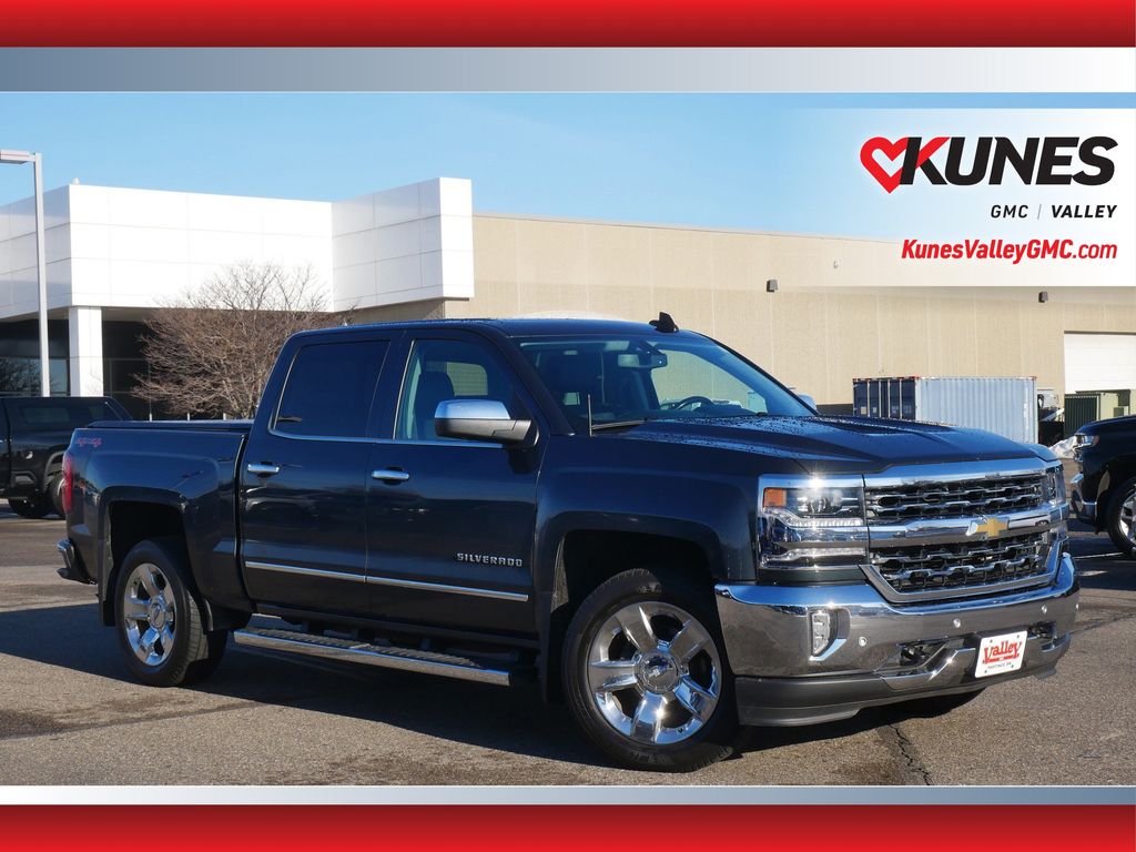 2017 Chevrolet Silverado 1500 LTZ Crew Cab 4WD