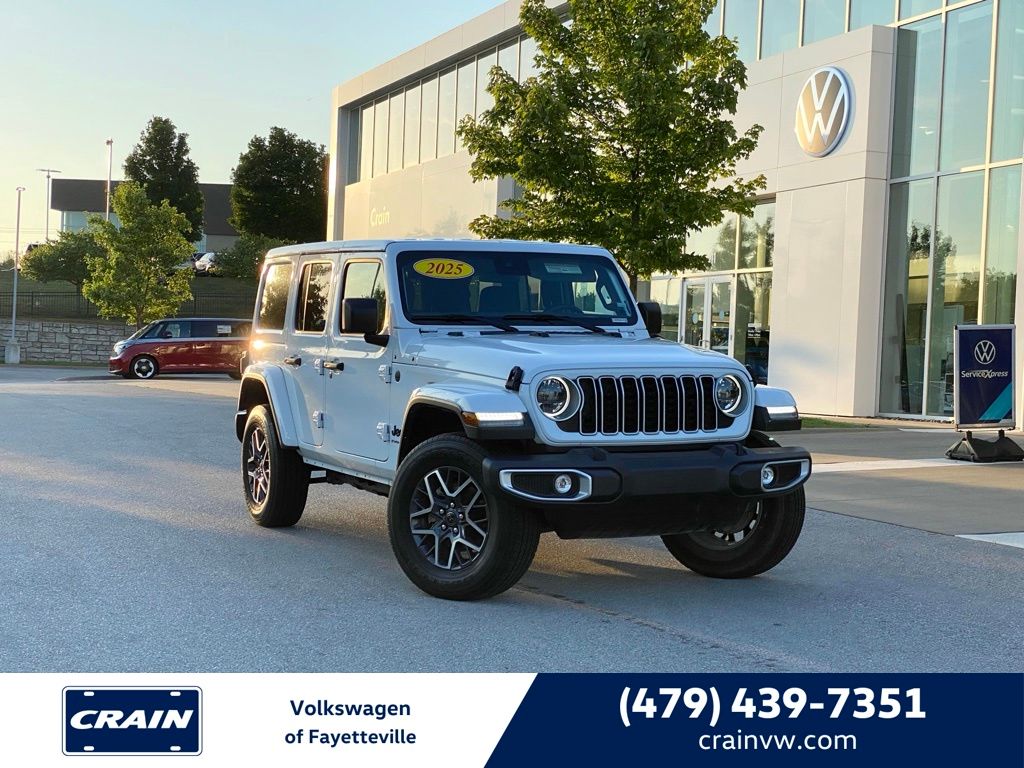 Bright White Clearcoat 2025 Jeep Wrangler SUV / Crossover Four-Wheel Drive 8-Speed Automatic