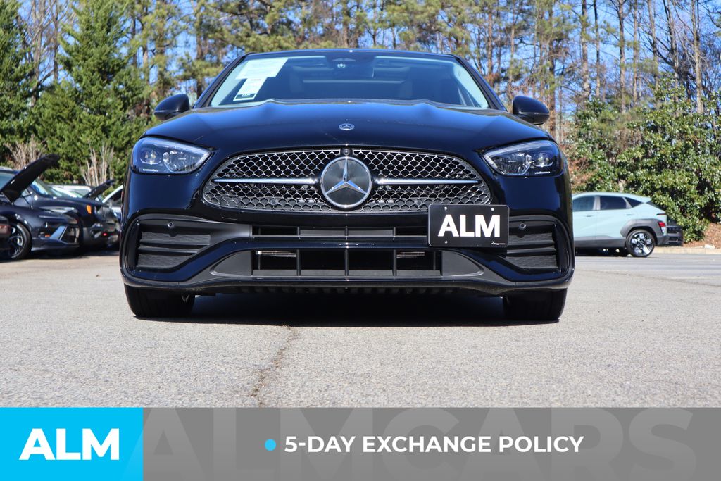 Used 2024  Mercedes-Benz C 300 image 3