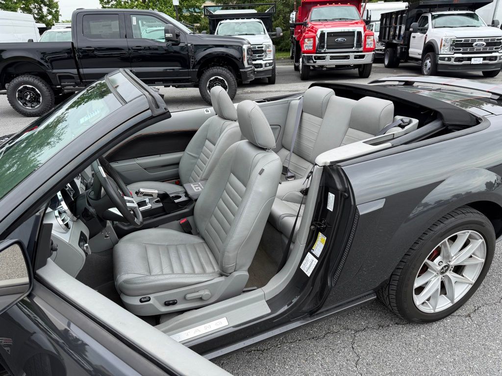 2008 Ford Mustang GT Deluxe